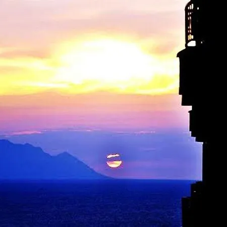 West Ada Hotel&spa Ξενοδοχείο Κουσάντασι