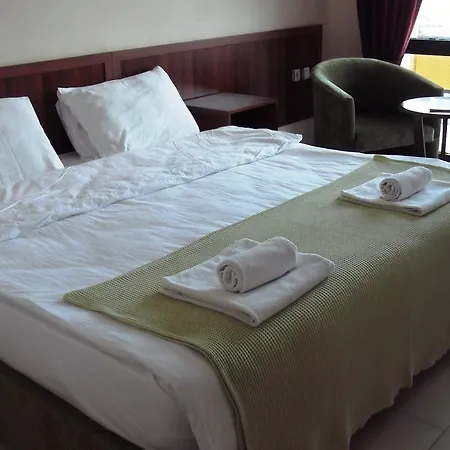 West Ada Hotel&spa