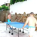 West Ada Hotel&spa מלון