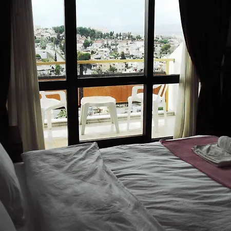West Ada Hotel&spa Hotel 3*