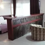West Ada Hotel&spa
